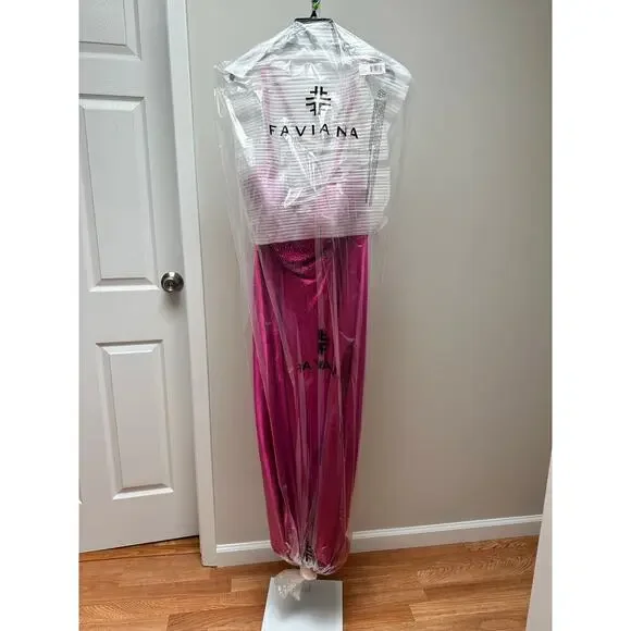 NEW NWT Faviana FA9524 Rasperry Pink Bejeweled Maxi Gown Size 12